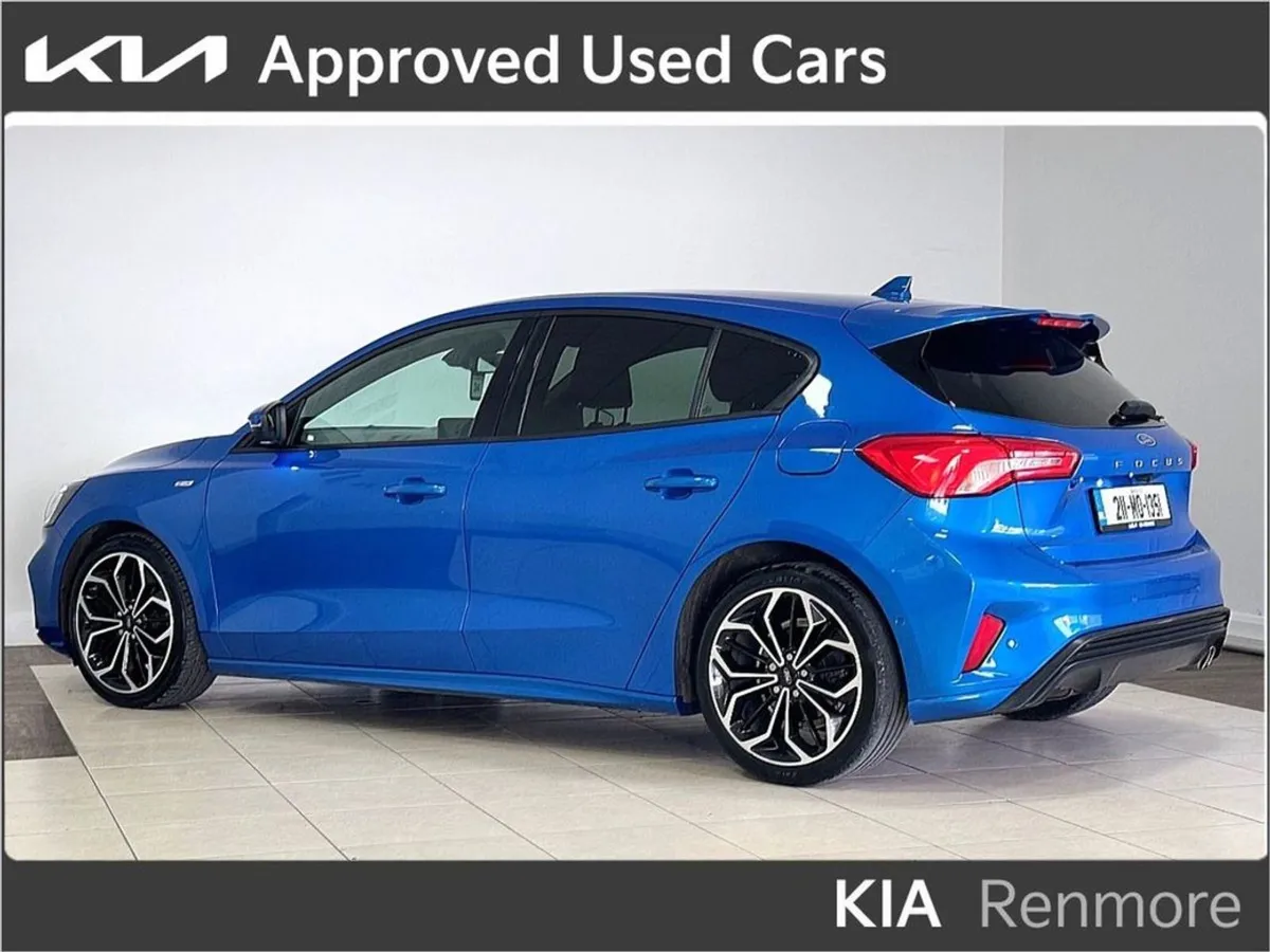 Ford Focus Automatic St-line Edition 1.5td120 A8 - Image 3