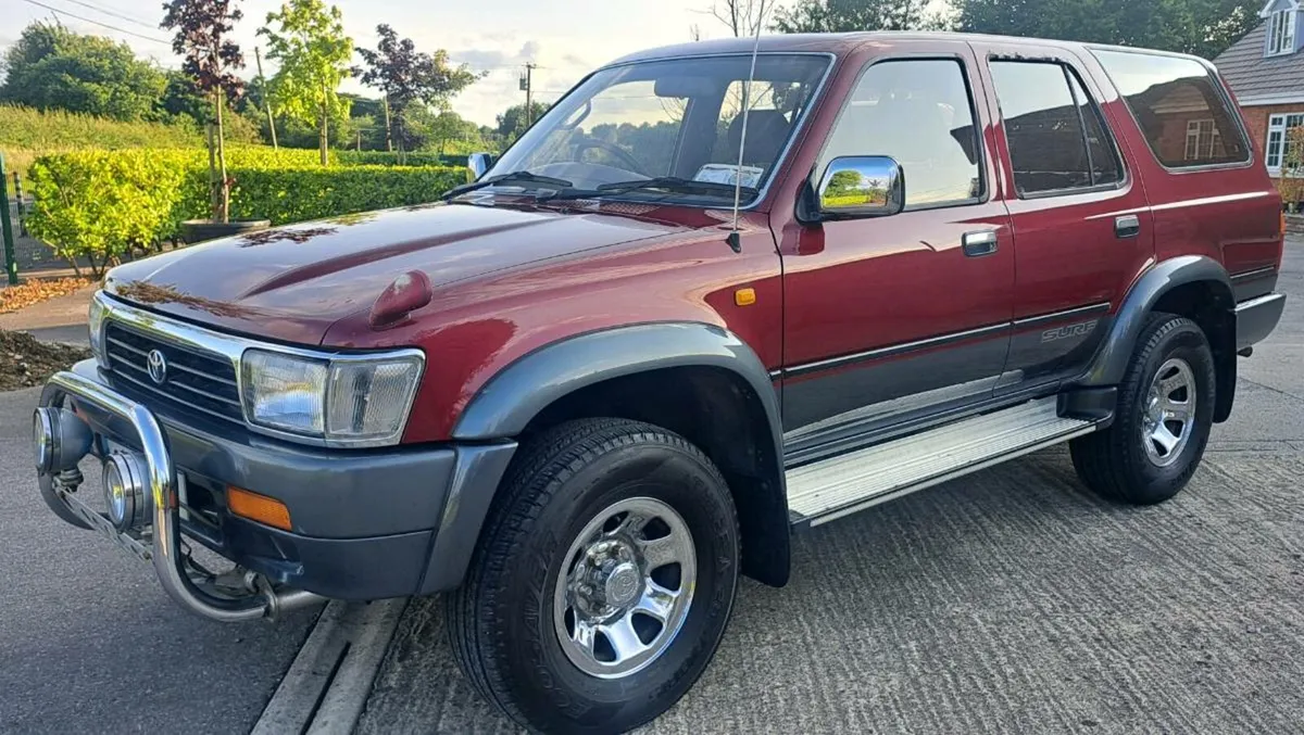 Hilux Surf SSR-X - Image 1