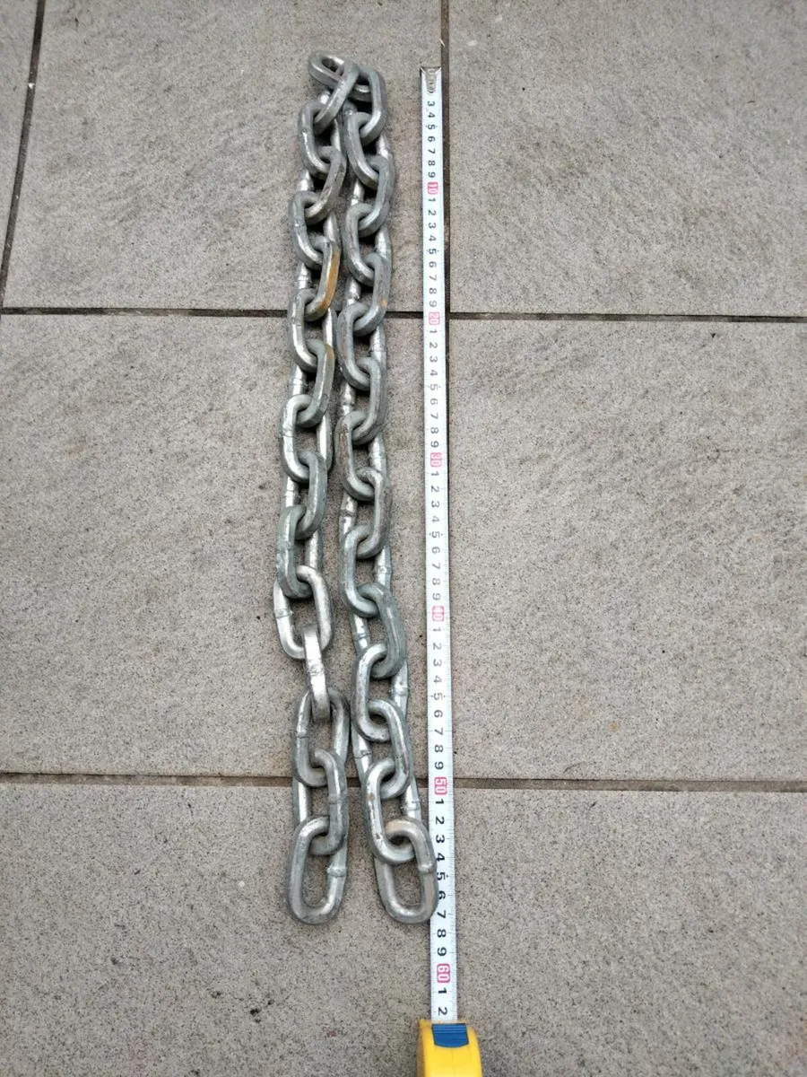 Chain - Image 1