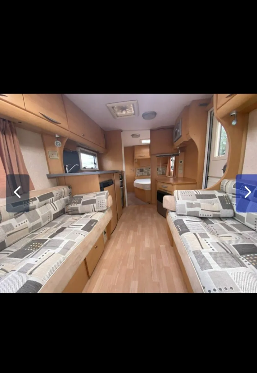 Caravan - Image 2