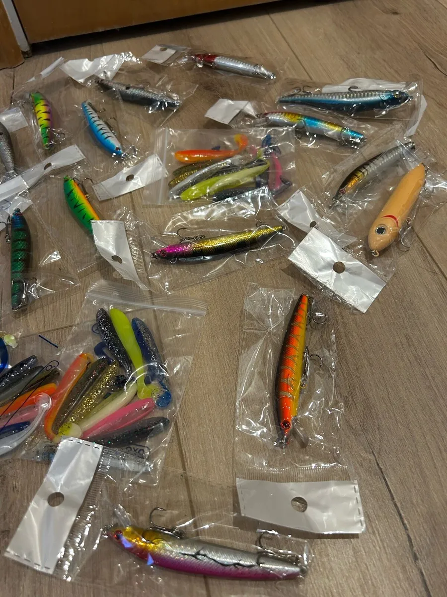 Fishing stuff - Image 3