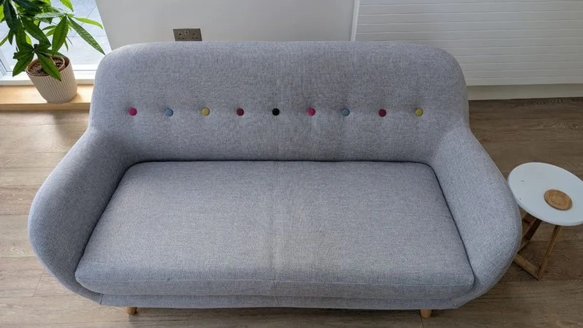 Walter 2 Seater Sofa, Excellent Condition - Image 2