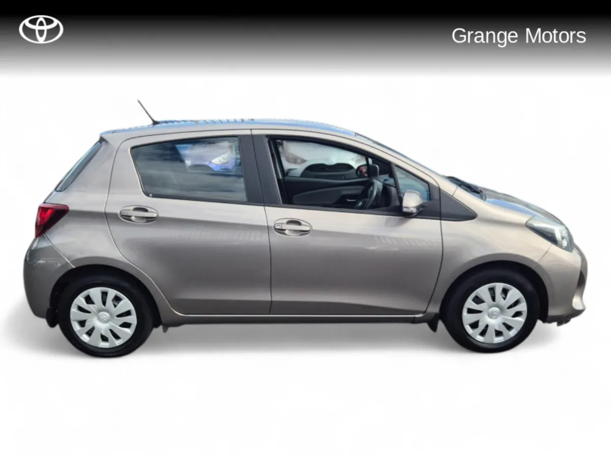 Toyota Yaris 1.0LTR LUNA 5DR MANUAL 5 SPEED**LOW M - Image 4