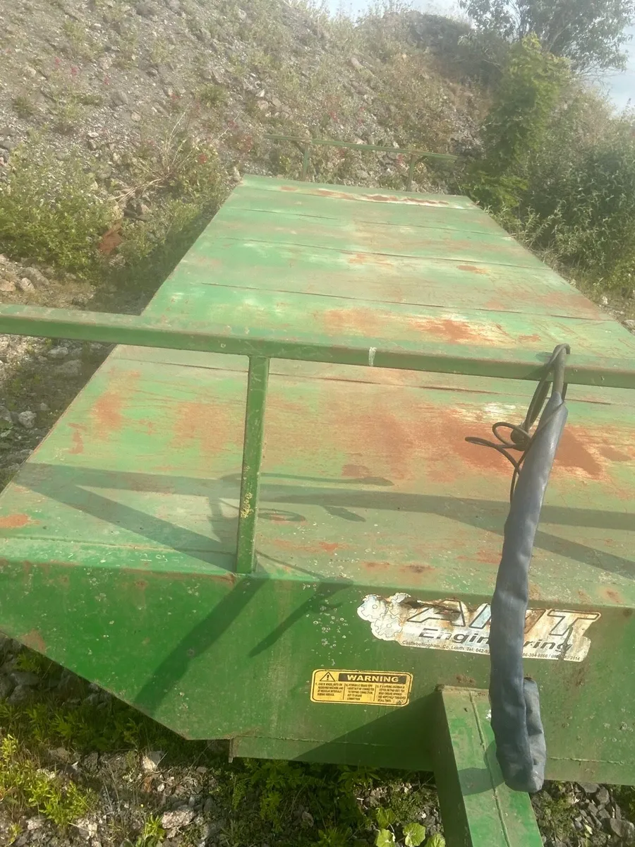 Bale trailer - Image 2