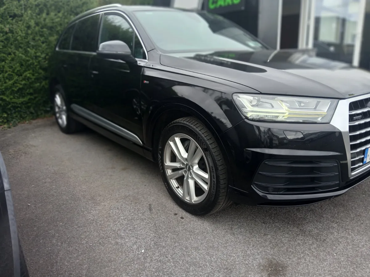 Audi Q7 2016 dsl 7 seater 1 lady owner - Image 4