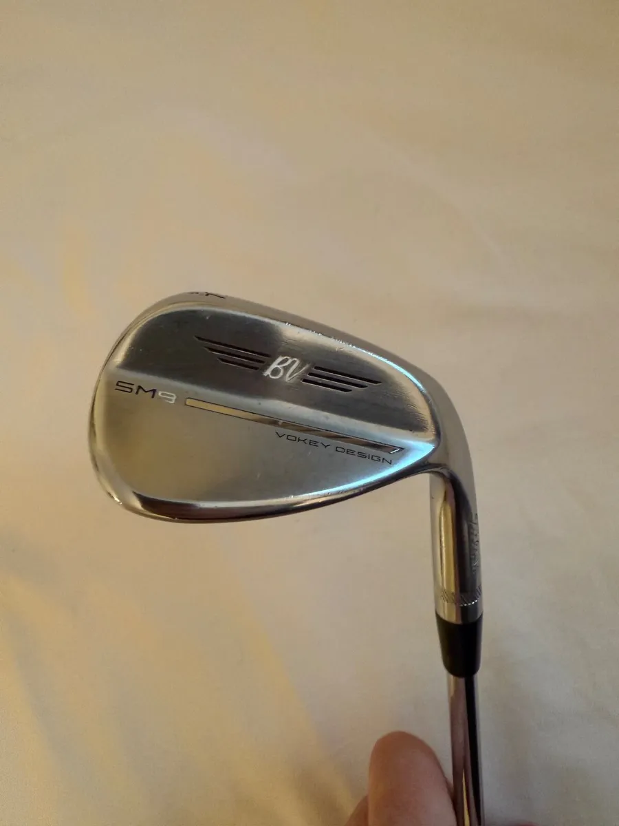 Golf club - Image 1