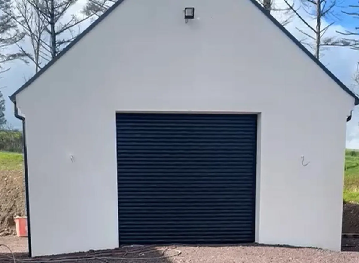 Insulated Garage door - Image 1