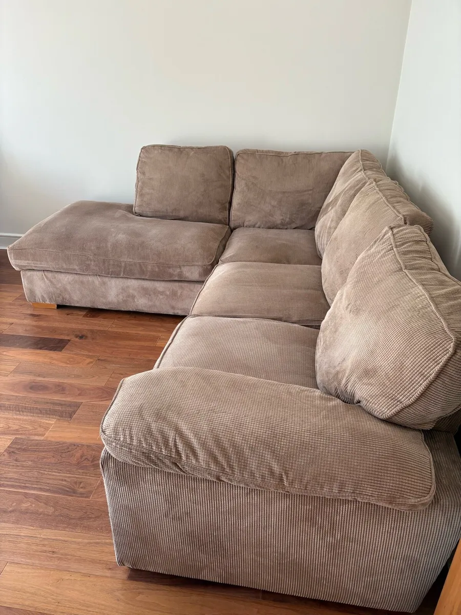 Corner sofa - Image 1