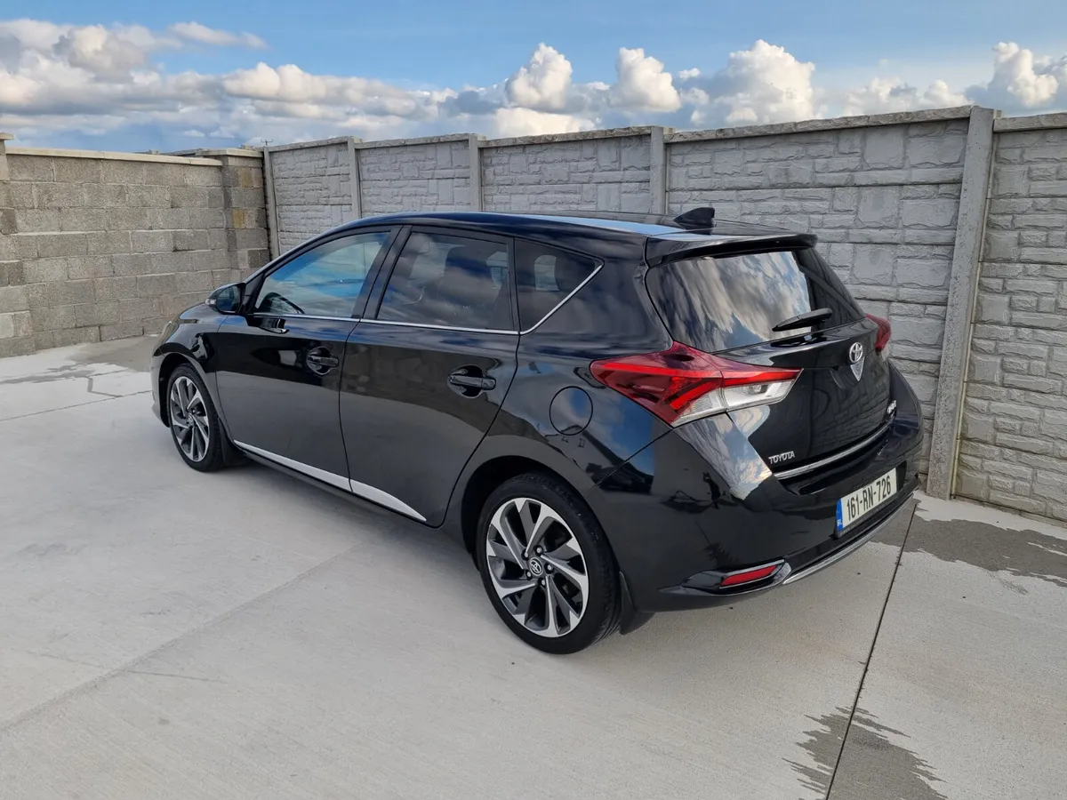161 Toyota Auris 1.4 Diesel Mint Clean - Image 4