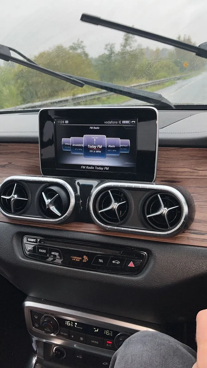 Mercedes X -Class - Image 4