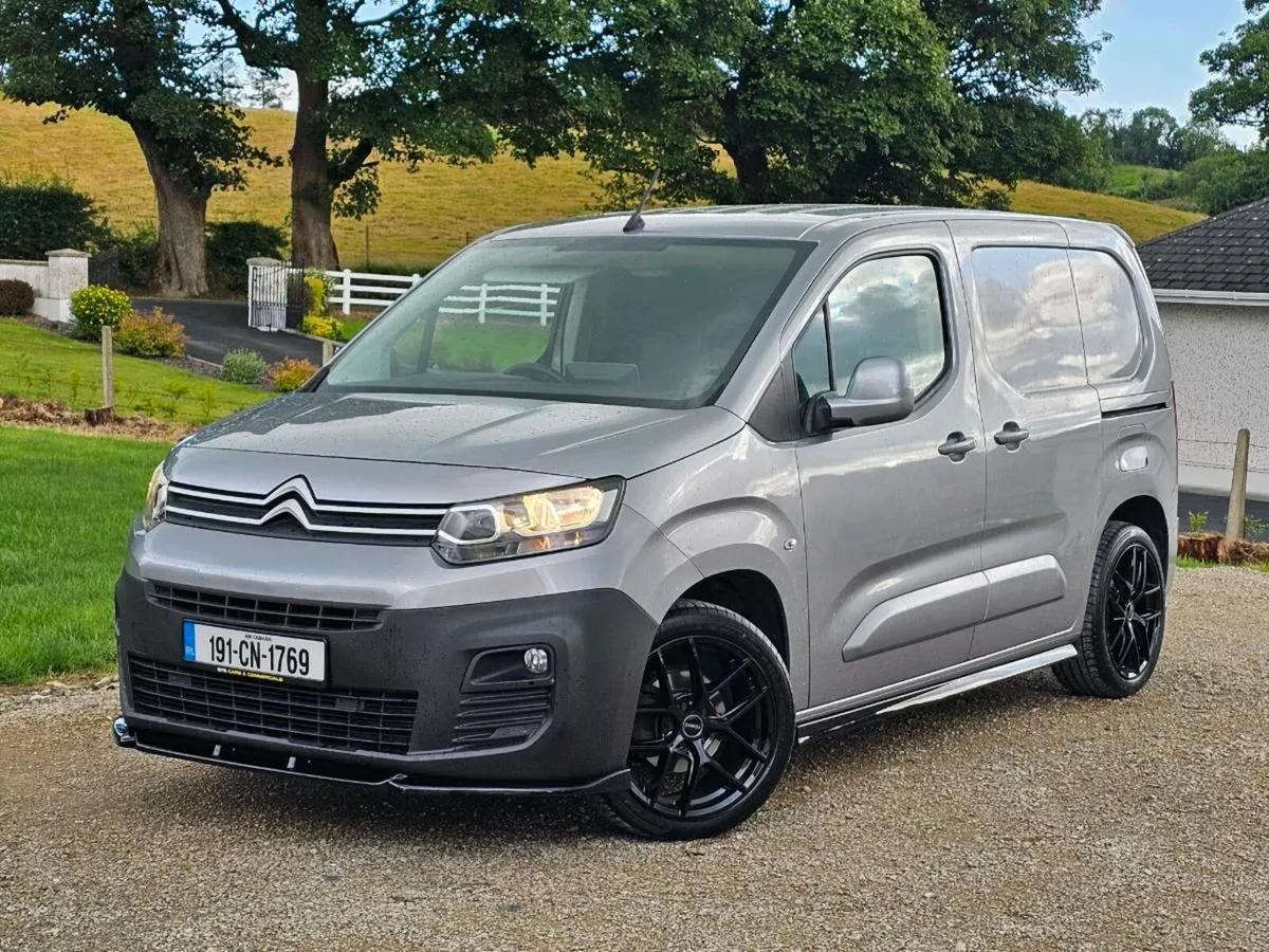 2019 Citroën Berlingo Driver - Image 3