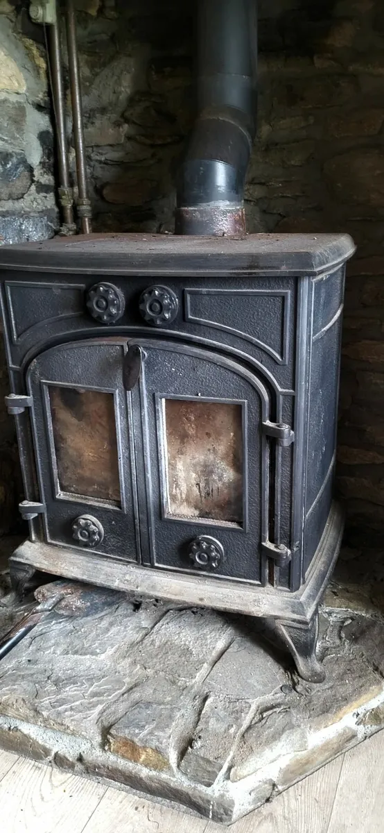 22kw green stove plus temporary kitchen - Image 1