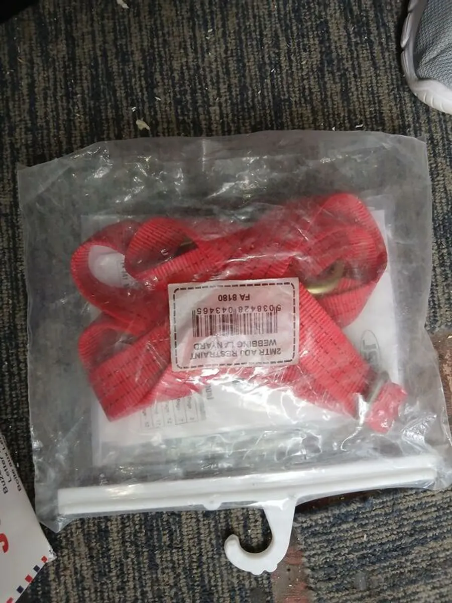 safety harnesses - Image 2