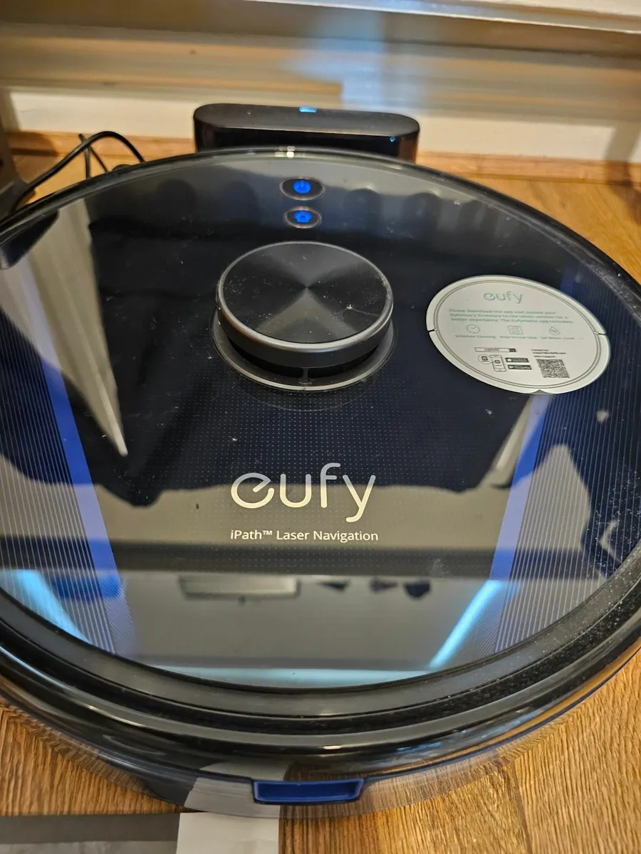 eufy RoboVac LR30 Hybrid Robot Vacuum Cleaner with - Image 2