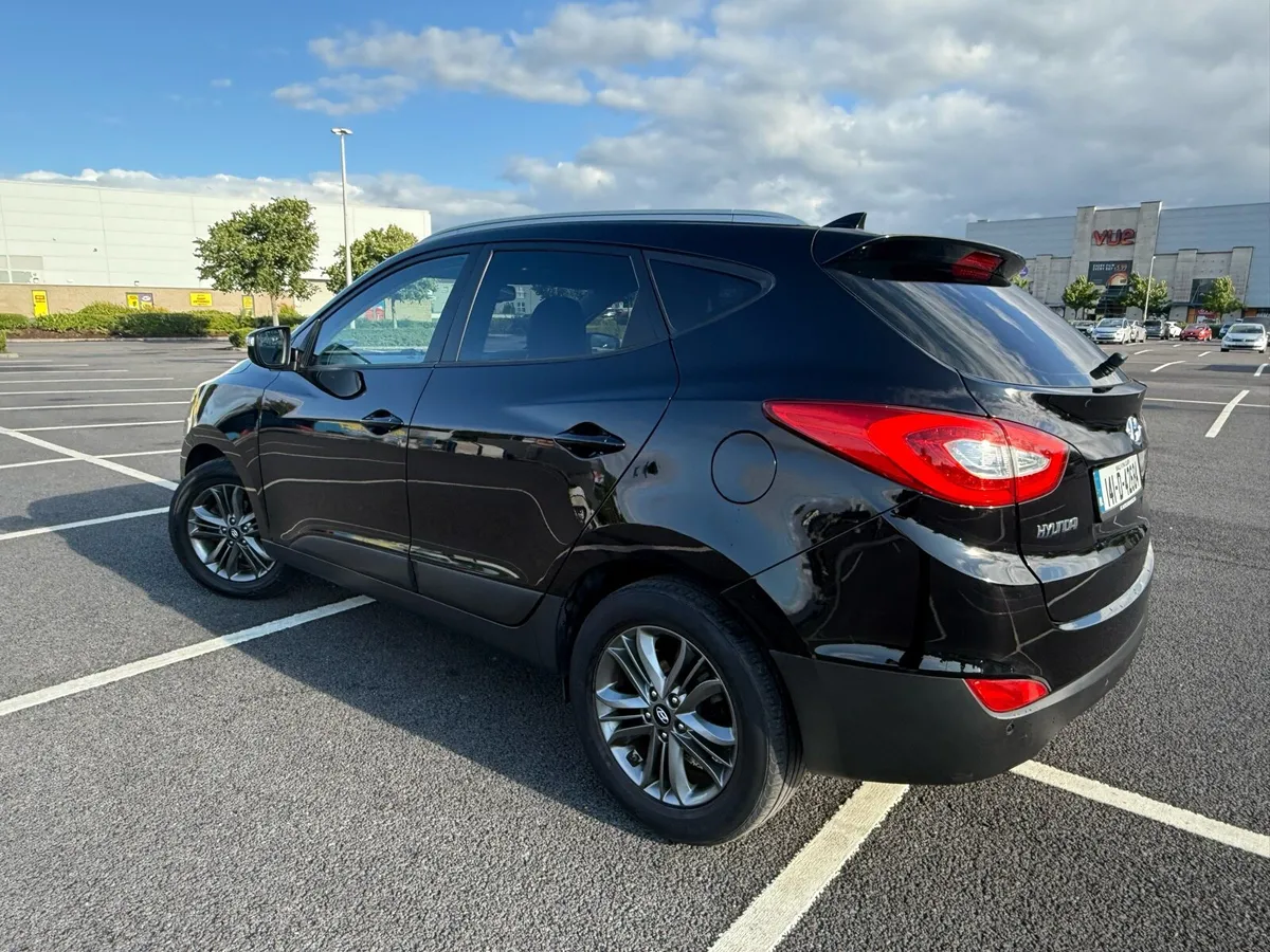 Hyundai ix35 Immaculate Condition, Low miles - Image 2