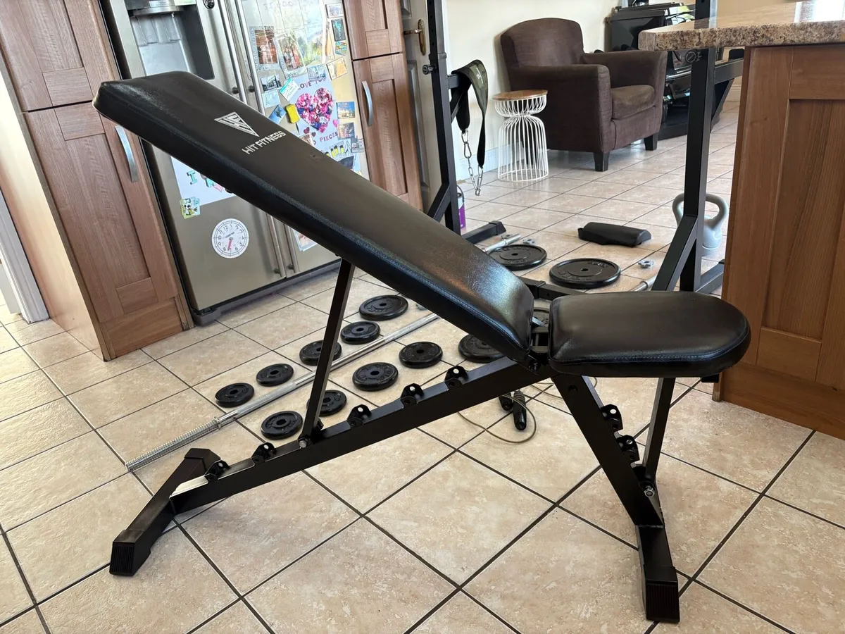 NICE GYM SET, SQUAT RACK, BENCH, METAL WEIGHTS ETC - Image 3