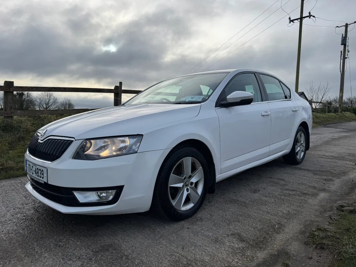 Skoda Octavia,Diesel,Driving Perfect - Image 2