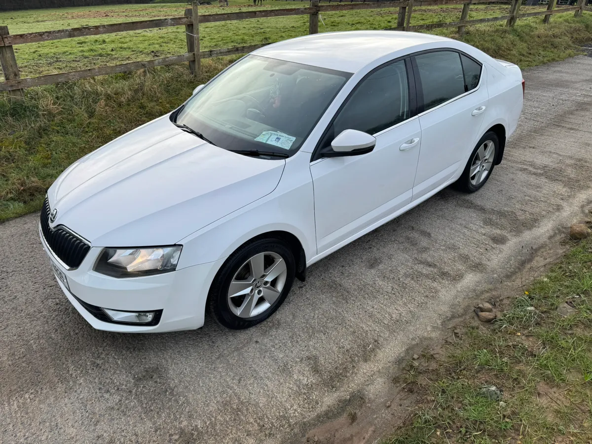 Skoda Octavia,Diesel,Driving Perfect - Image 4