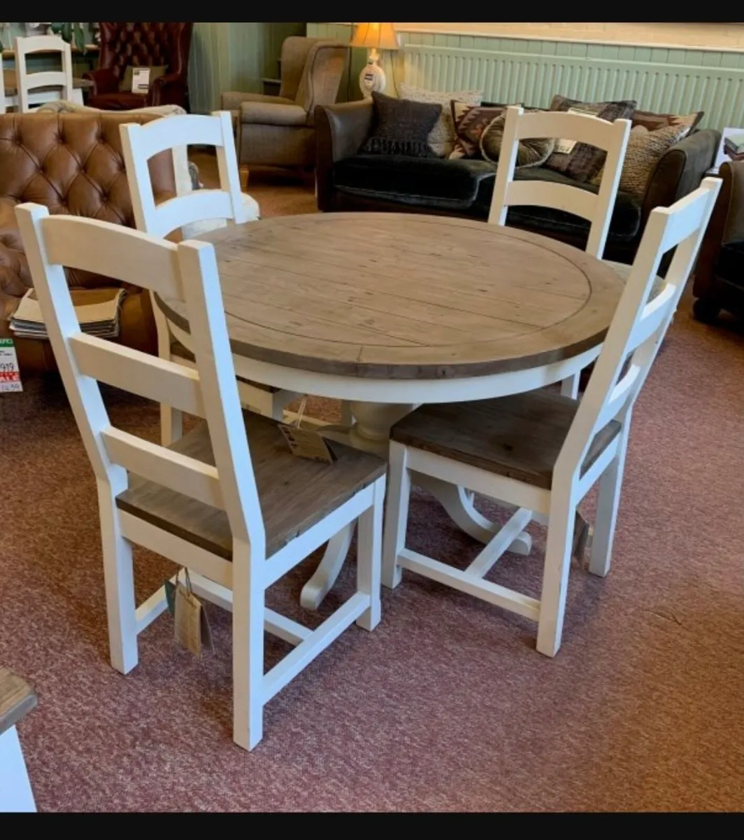 Dining table, chairs and sideboard - Image 1