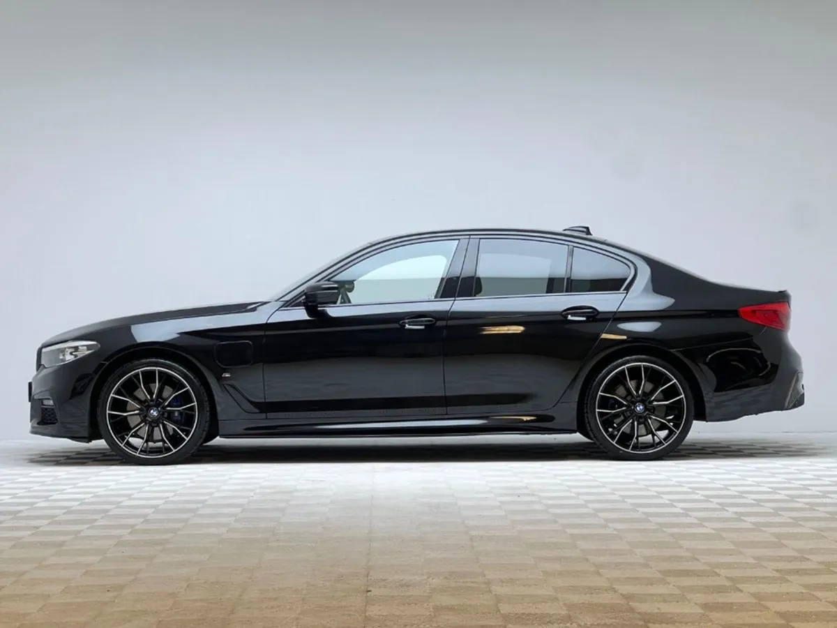 BMW 5 Series 530E M Sport - Image 4