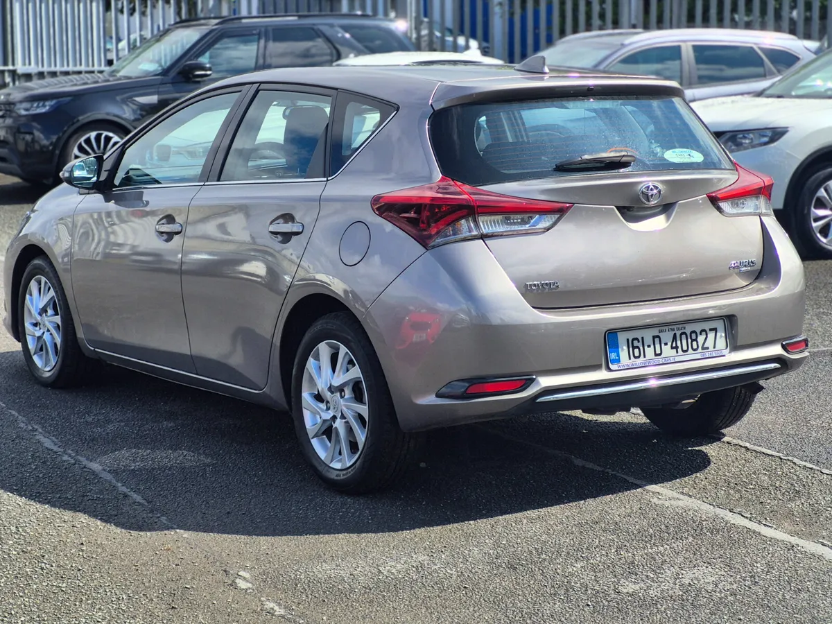 Toyota Auris 1.4d4d luna 5dr 2016 - Image 4