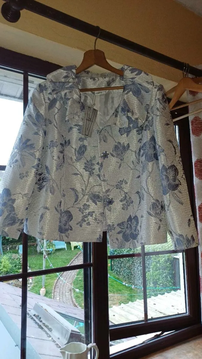 Via Veneto Mother of the Bride or Groom Jacket - Image 1