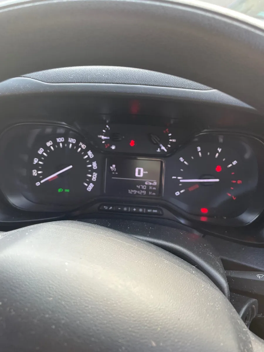 Citroen Berlingo 2020 - Image 2