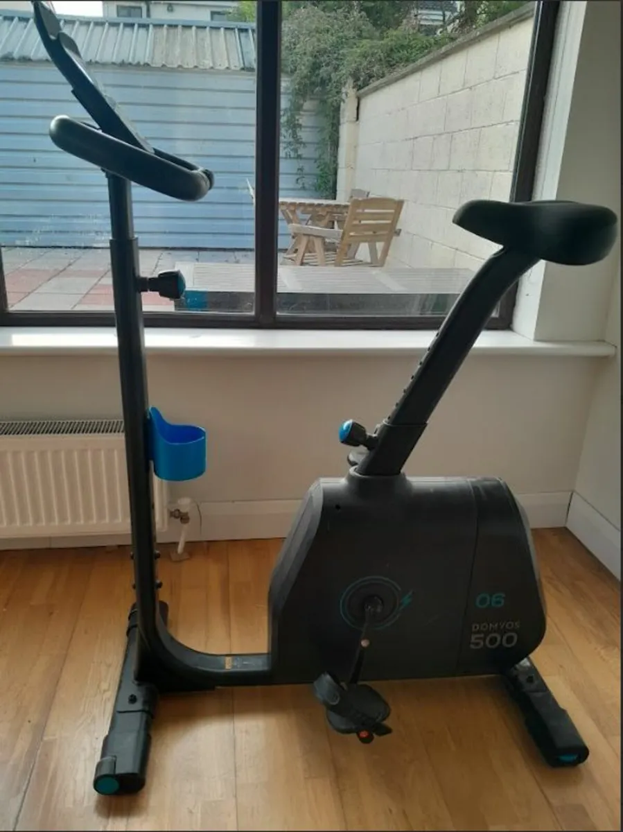 Domyos 500 stationary exercise bike - Image 1