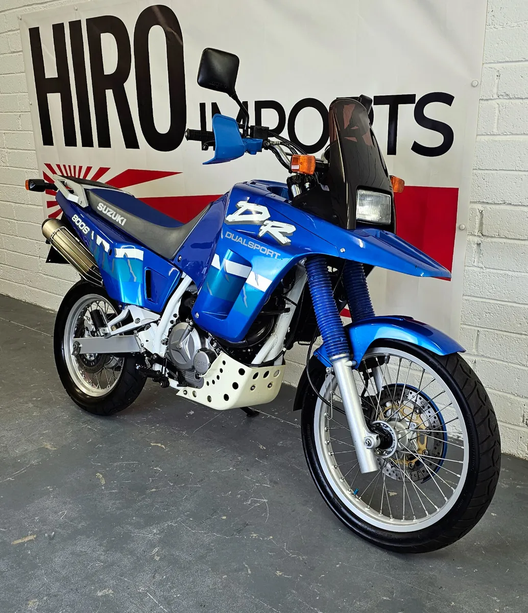 1995 Suzuki DR800S - Image 2