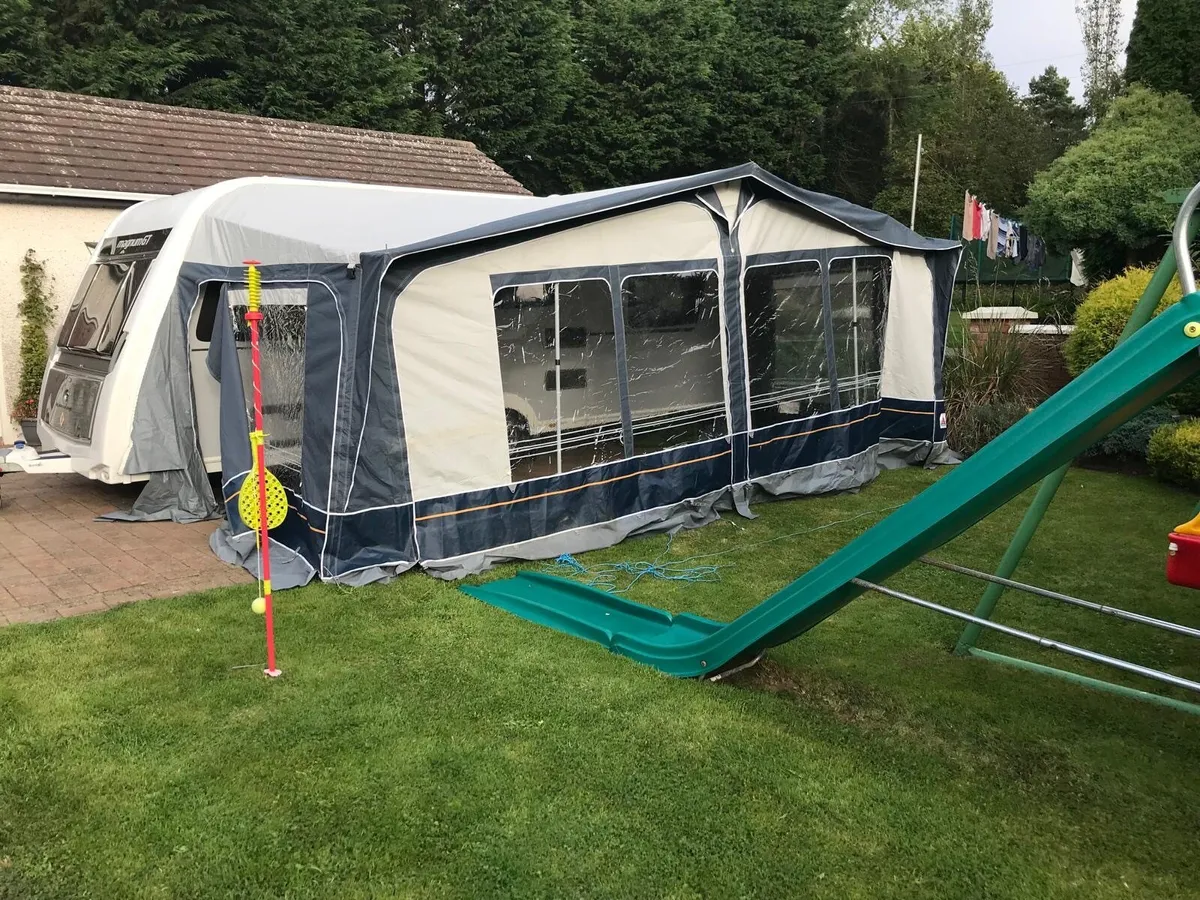 Caravan awning - Image 2