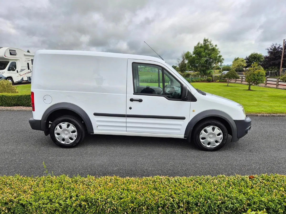 Ford Transit 2013 - Image 2