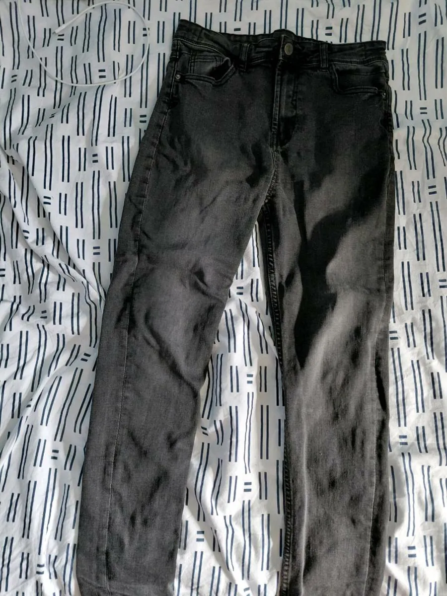 Boys 12~13 Black Jeans - Image 1