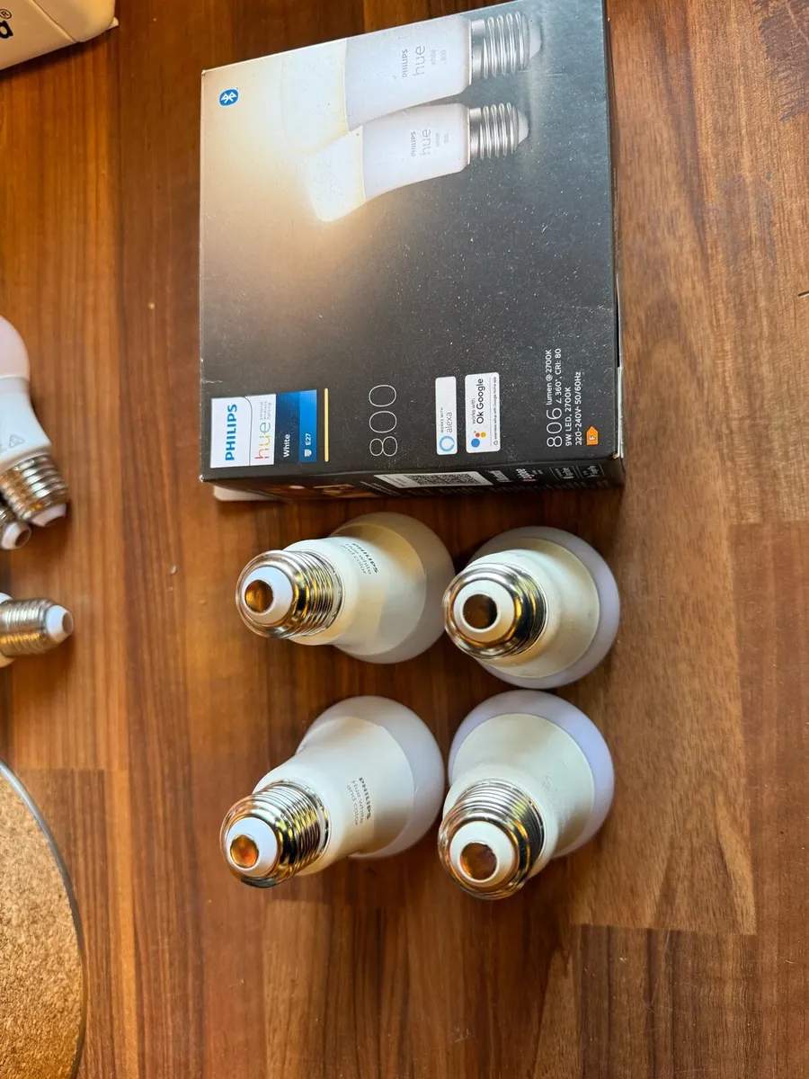 Philips Hie Lightbulbs - Image 1