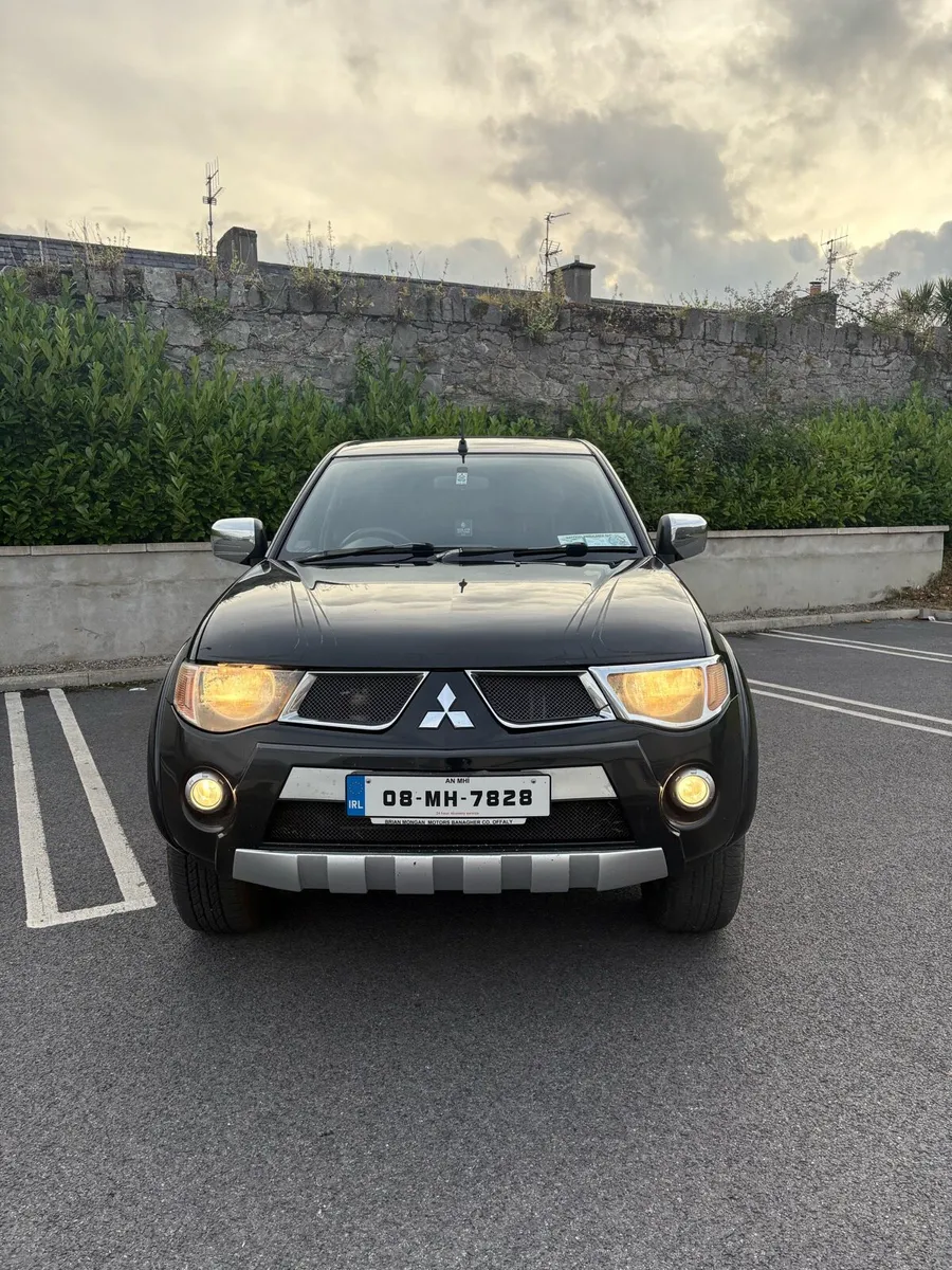 Mitsubishi L200 - Image 2