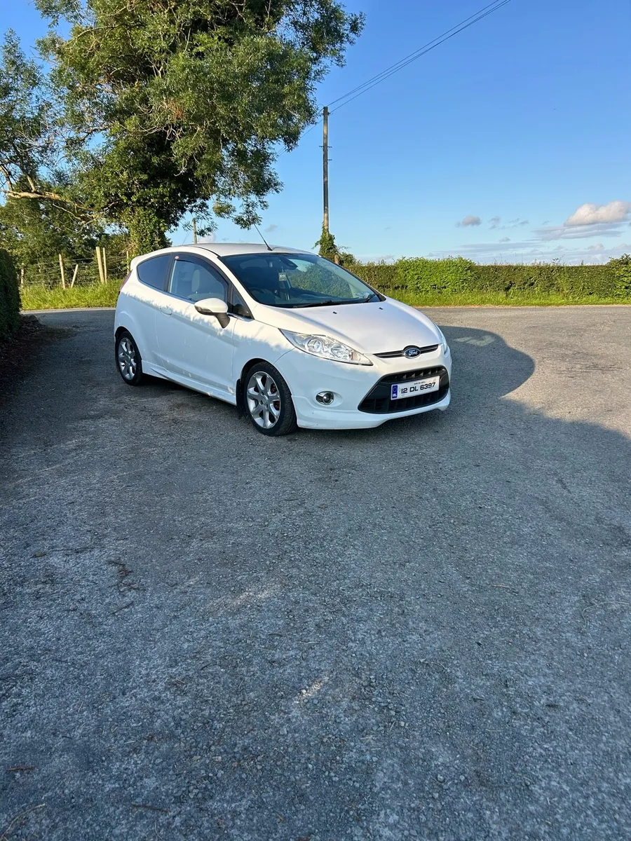 Ford fiesta - Image 1