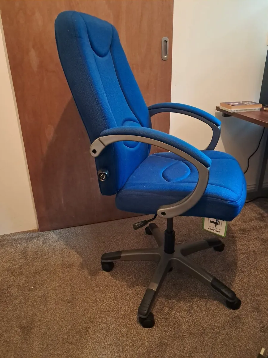 Office Chair - Image 1