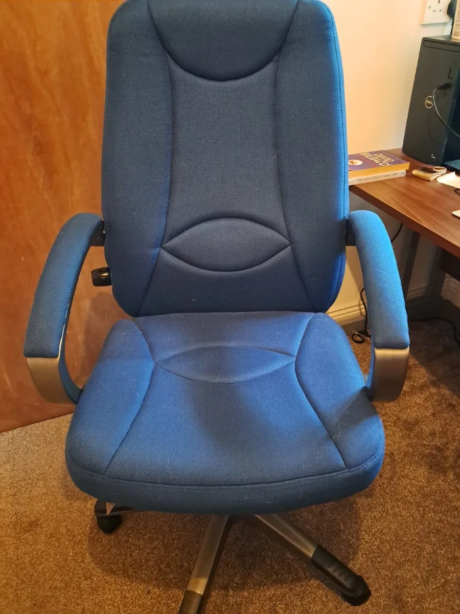 Office Chair - Image 3