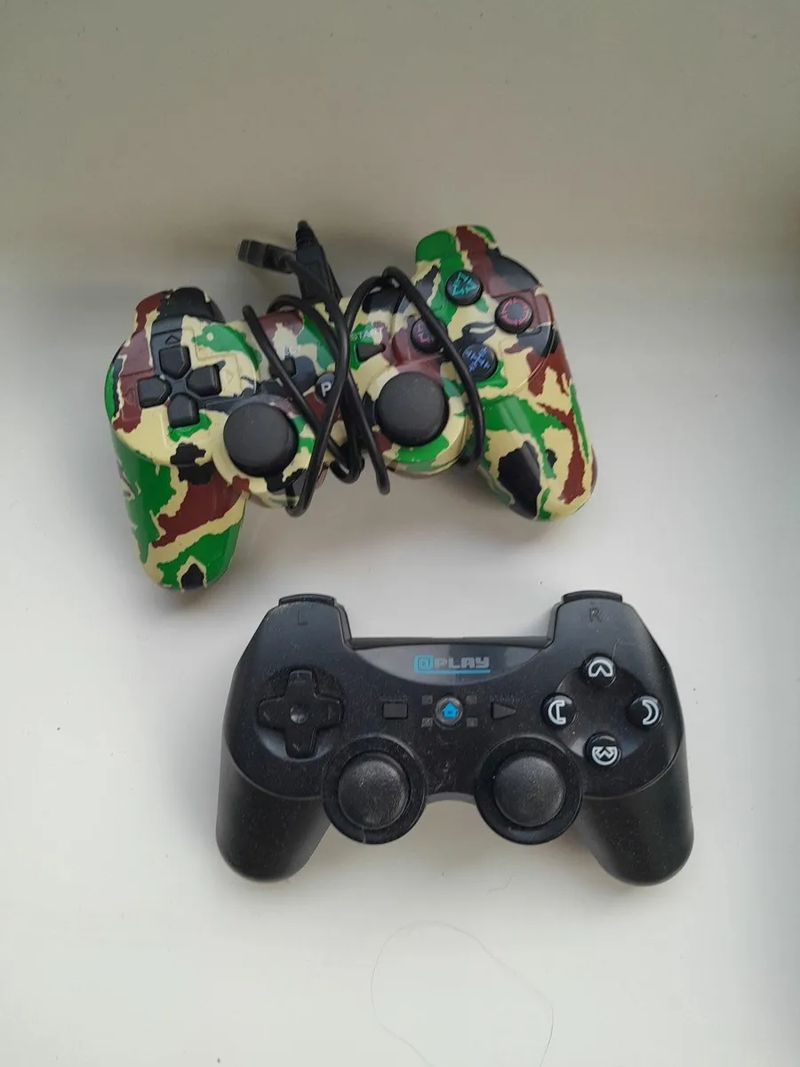 PlayStation 3 Console + 2 Controllers + 4 Games - Image 4