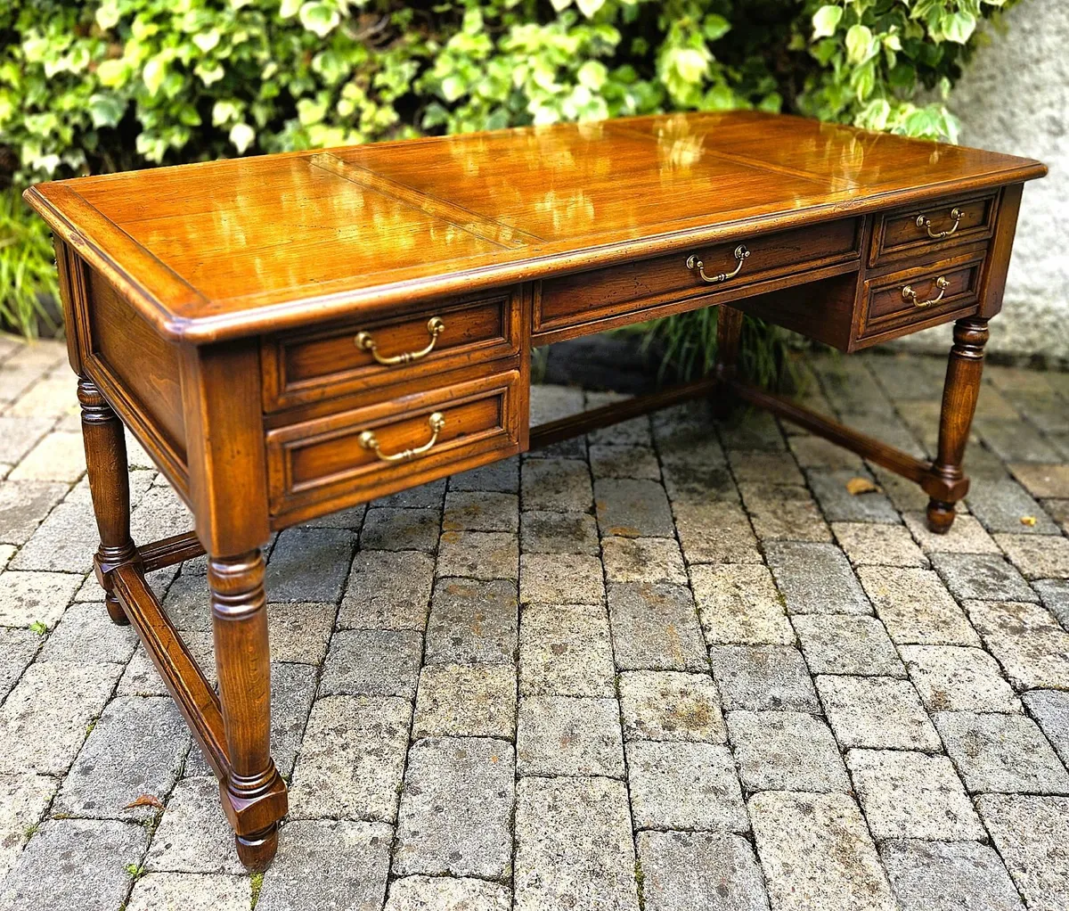 Large Cherrywood Writing Desk-Italian Made - Image 3