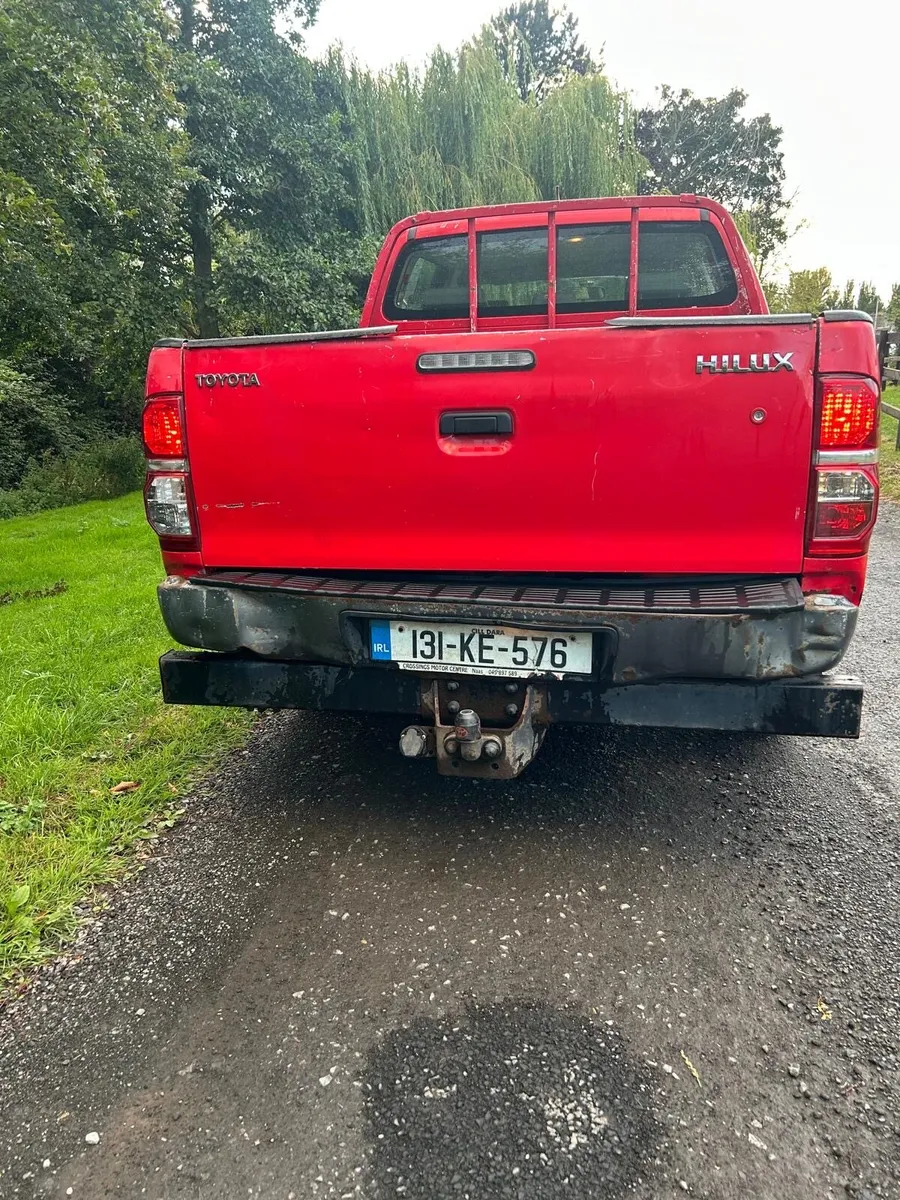 Toyota Hilux 2013 DOE 01/26 - Image 3