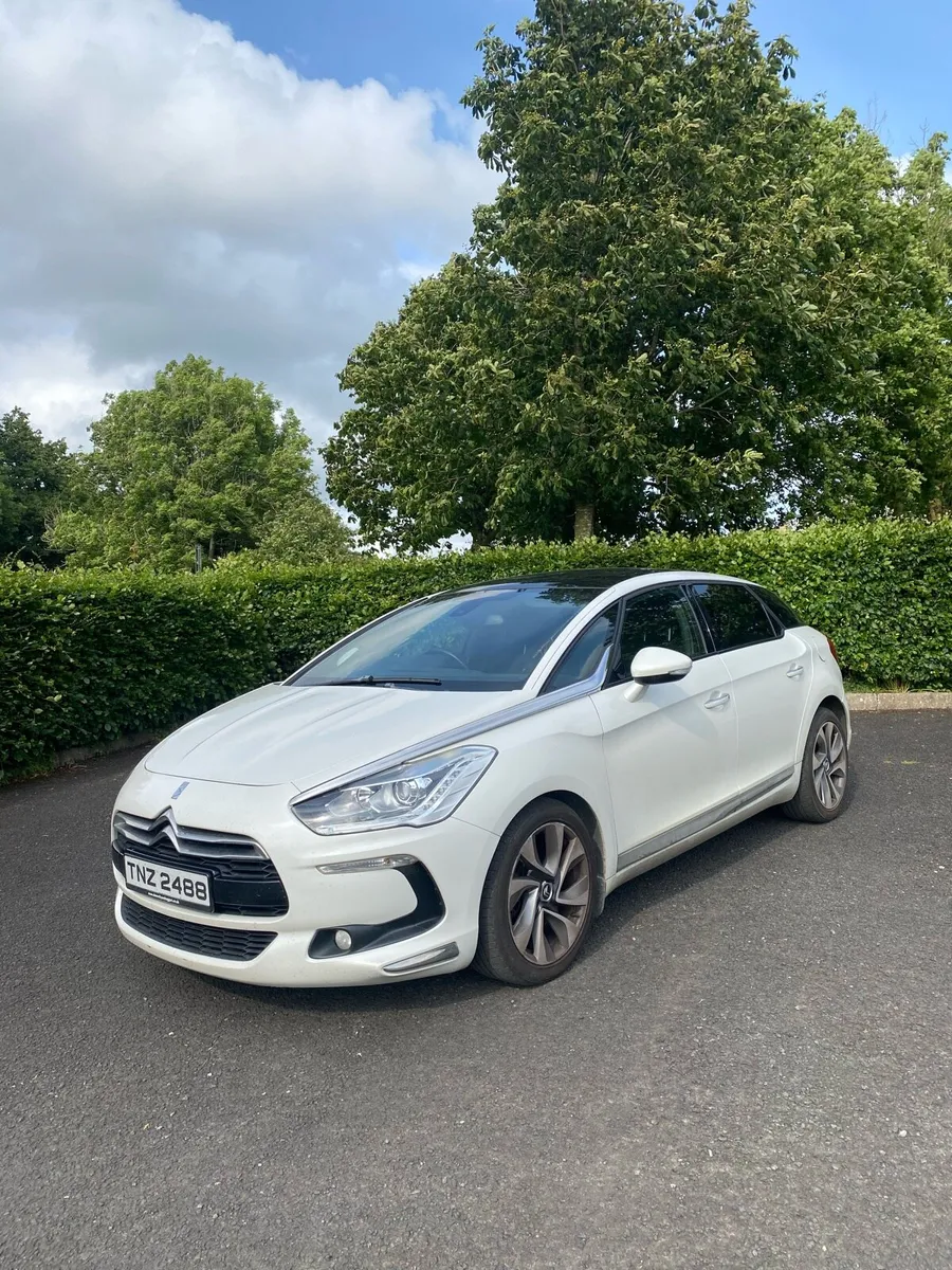 Citroen DS5 - Image 1