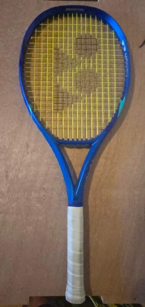 yonex ezone 100 - Image 1