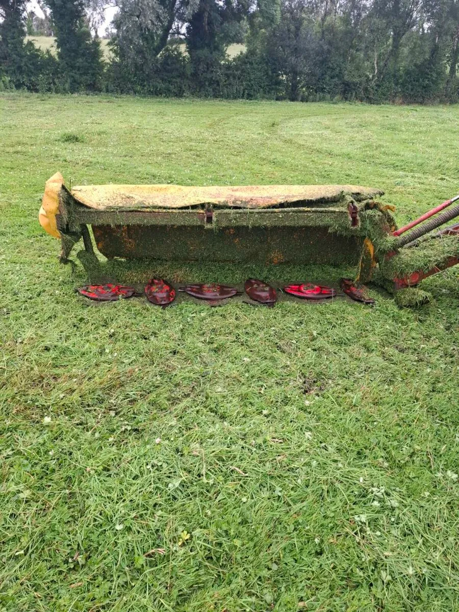 Disc mower - Image 1