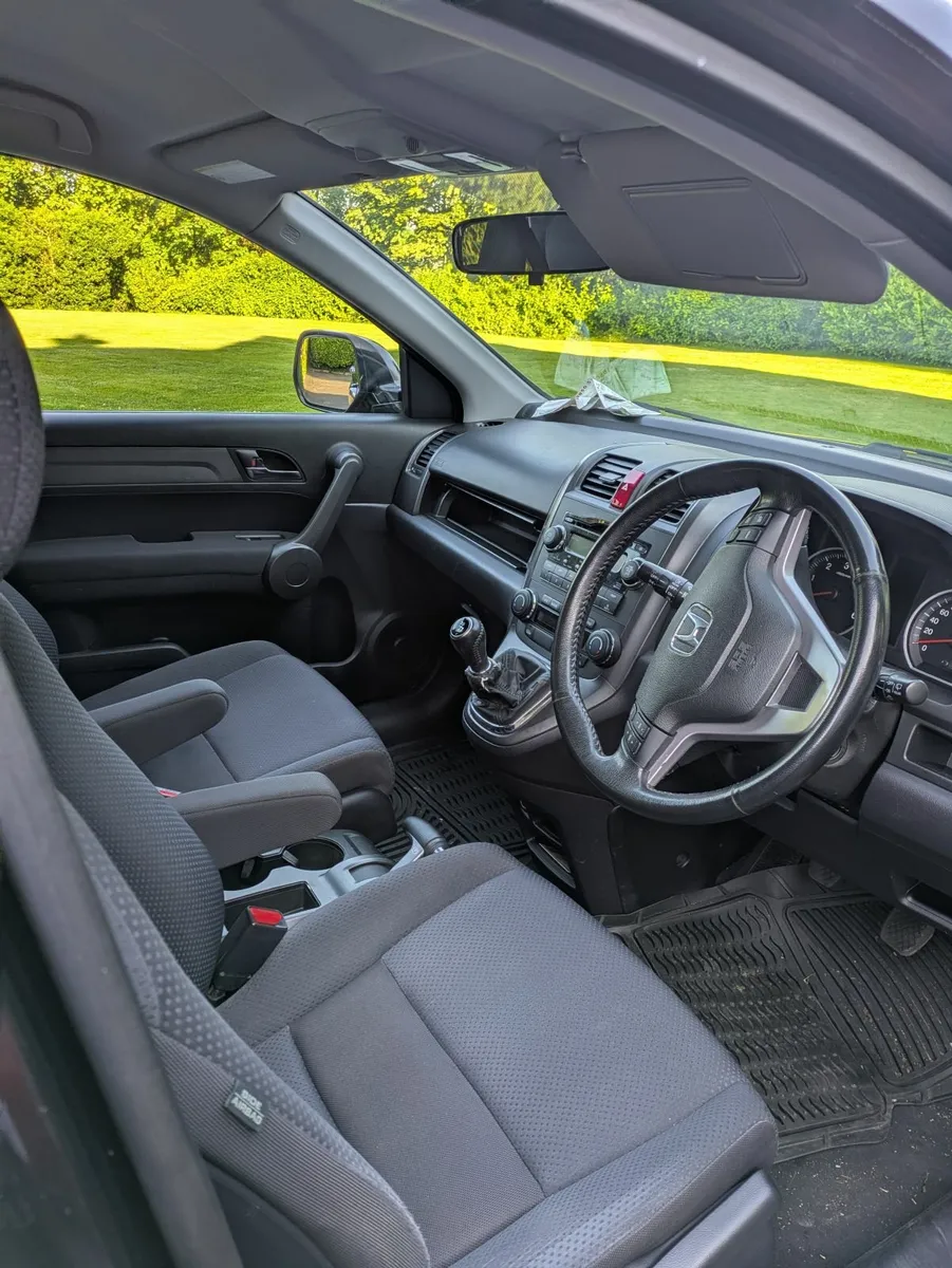 Honda CR-V 2010 - Image 4