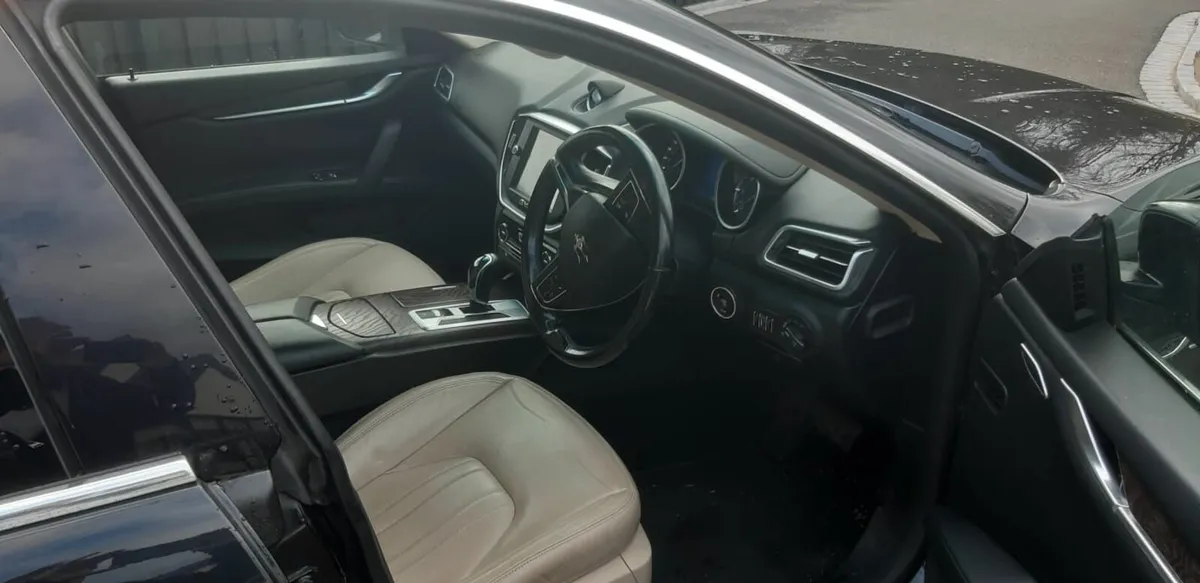 Maserati Ghibli 2015 - Image 2