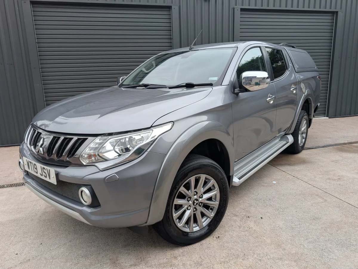 2019 Mitsubishi L200 Double Cab Barbarian - Image 2