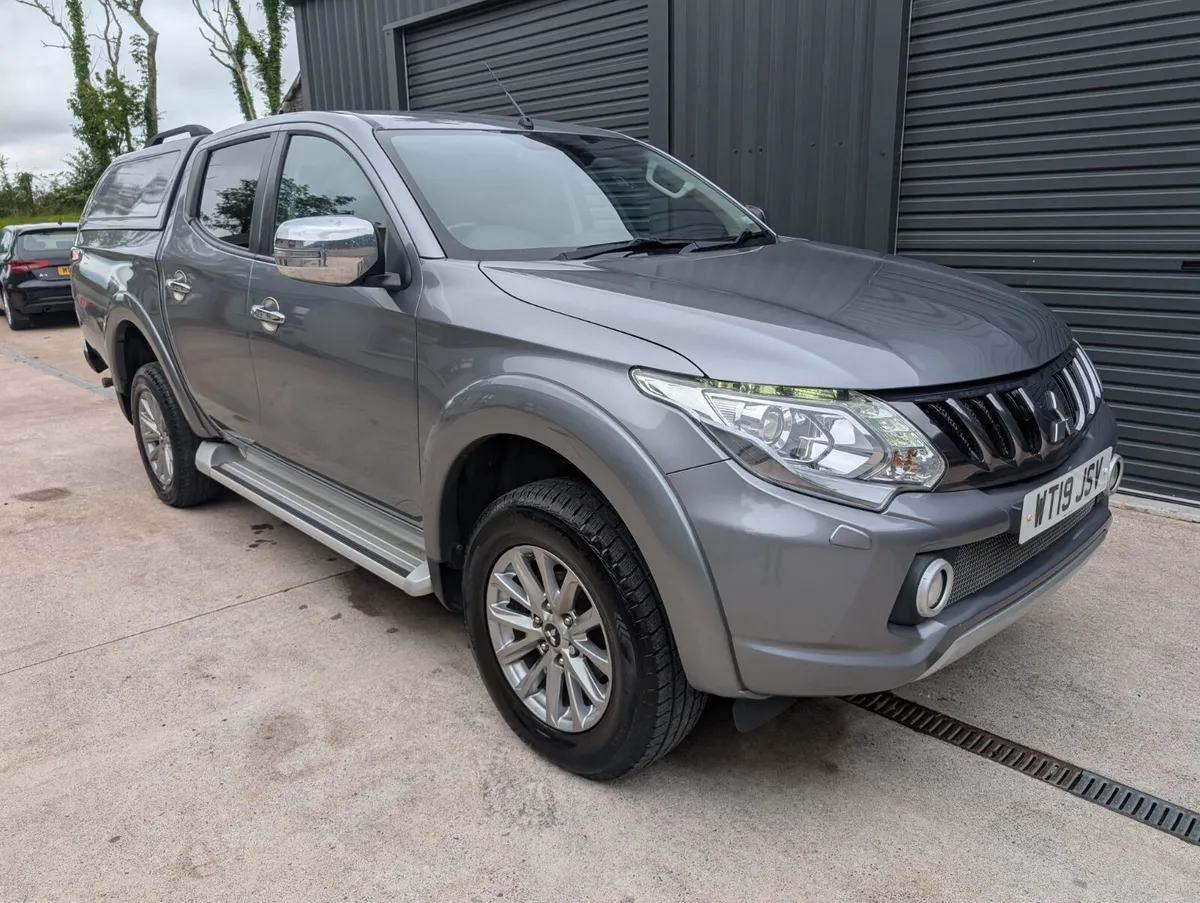 2019 Mitsubishi L200 Double Cab Barbarian - Image 4