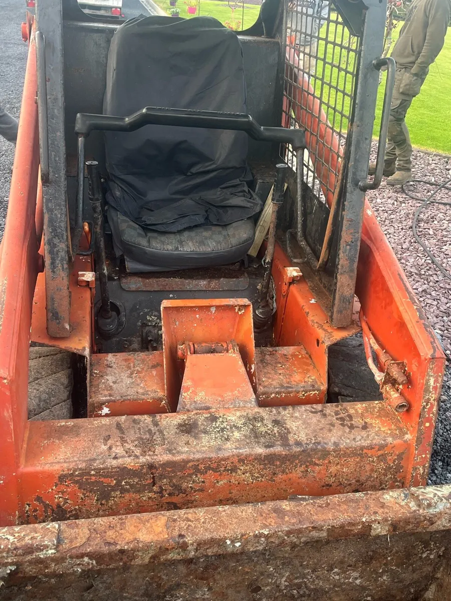 Bobcat skidsteer - Image 3