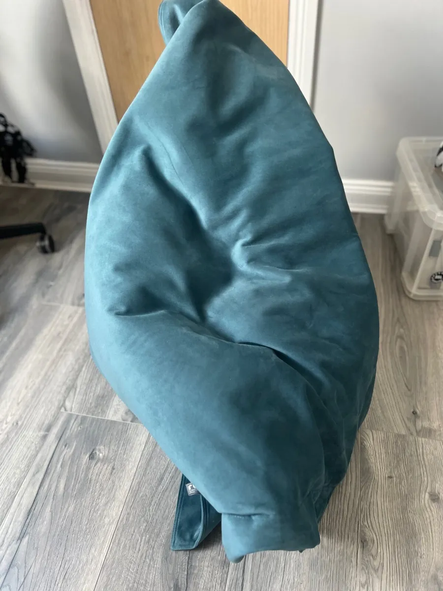Beanbag - Image 1