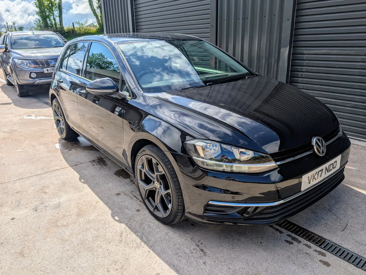 2017 Volkswagen Golf 1.6 TDI SE - Image 3